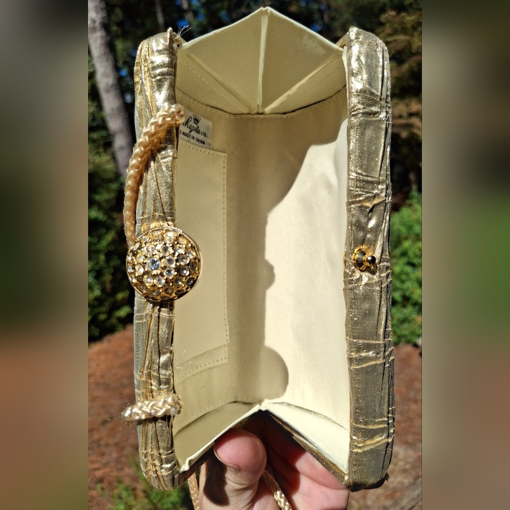 Vintage La Regale Ltd Gold Pleated Fabric Hard Shell Convertible Clutch - Picture 9 of 10